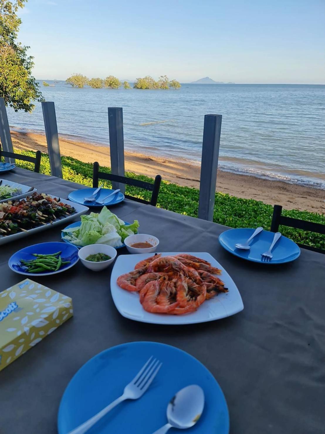 Chom By The Sea Otel Ao Nam Mao Dış mekan fotoğraf